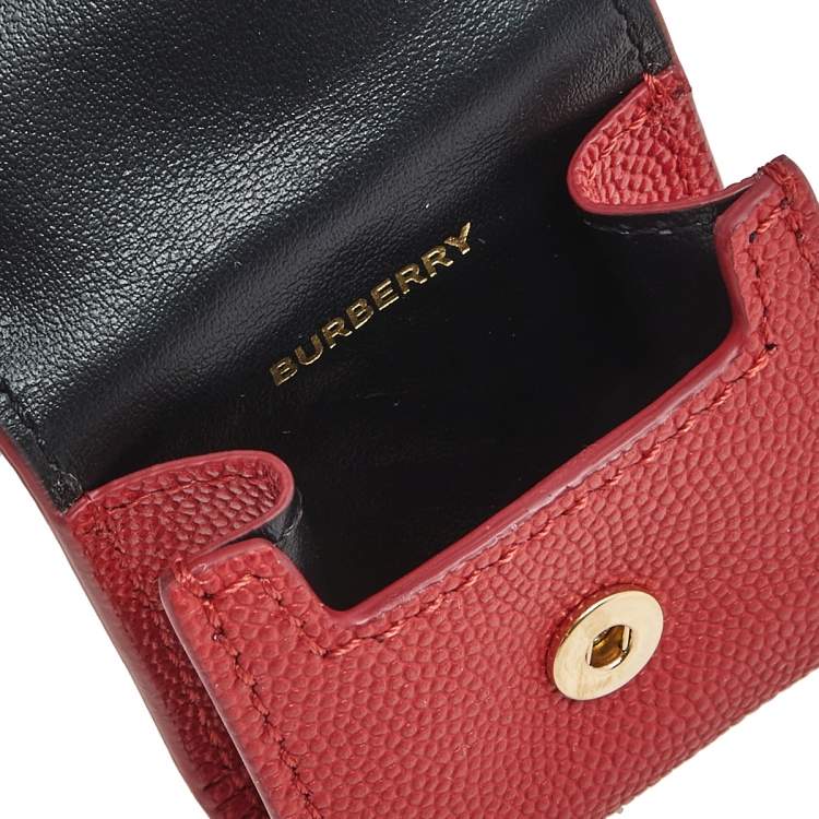 مملوكة مسبقًا Burberry Bright Red Grained Leather Earphone Case/Bag Charm
