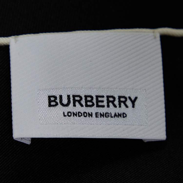 Pre Owned Burberry Black Horseferry inverse Printed Silk Square Scarf