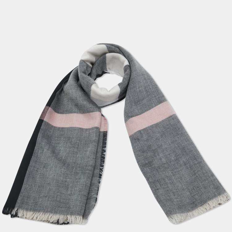 Pre Owned Burberry Grey/White Mega Checked Modal and Silk Sqaure Scarf
