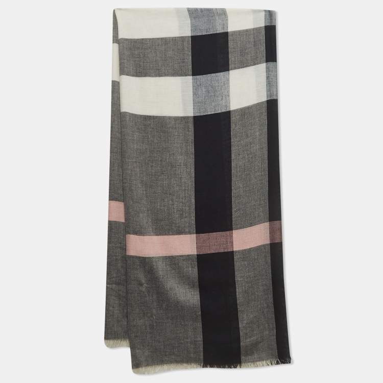 Pre Owned Burberry Grey/White Mega Checked Modal and Silk Sqaure Scarf