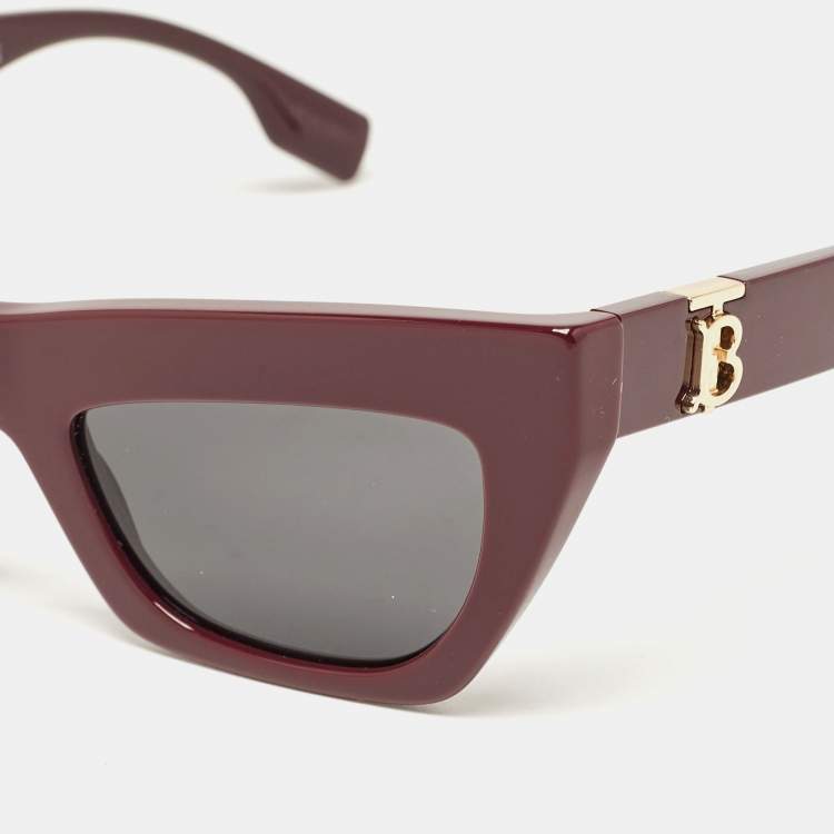 Pre Owned Burberry Black B4405 Cat Eye Sunglasses
