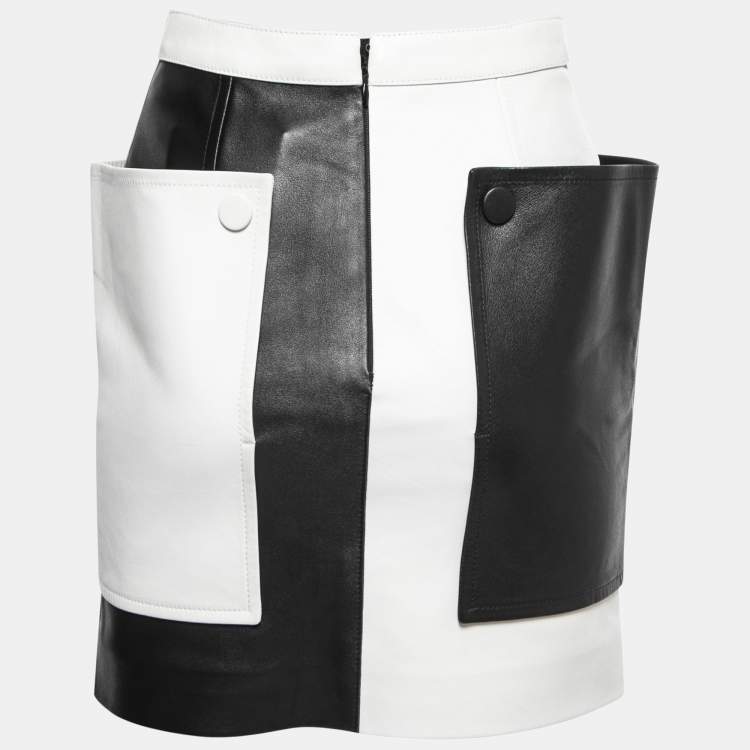 مملوكة مسبقًا Burberry Color Block Leather Overlay Detail Short Skirt XS