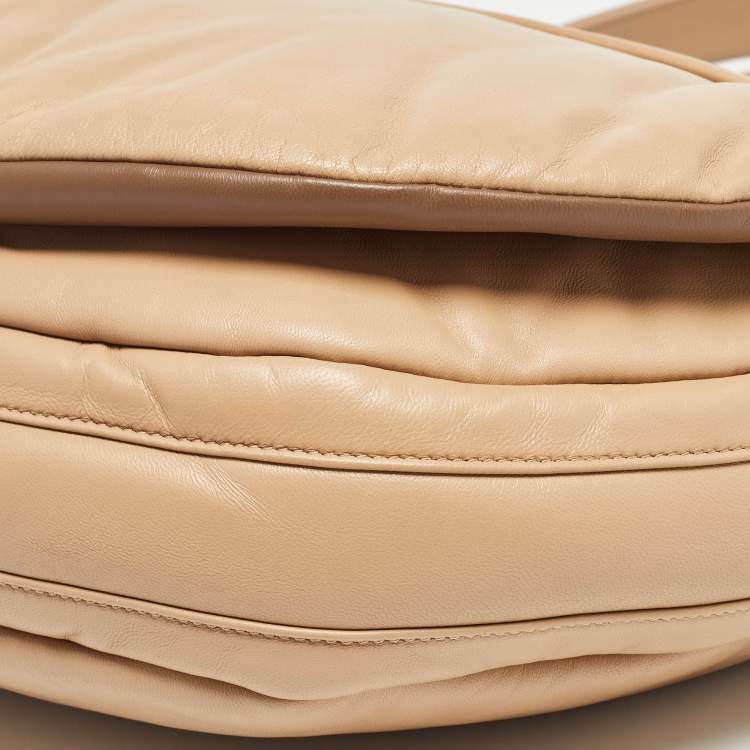 Pre Owned Burberry Beige Leather XL Olympia Shoulder Bag