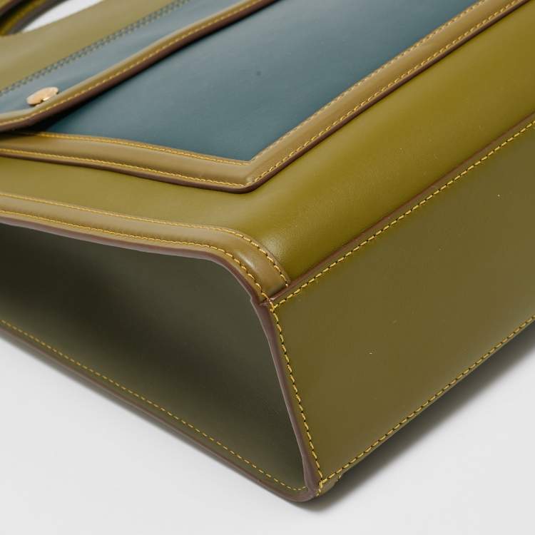 Pre Owned Burberry Juniper Green/Blue Leather Medium Pocket Tote