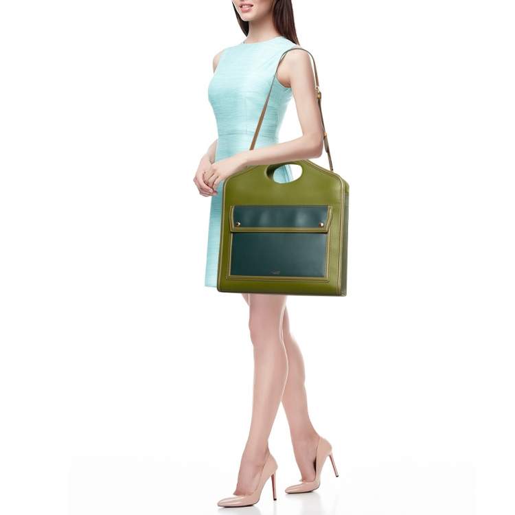 Pre Owned Burberry Juniper Green/Blue Leather Medium Pocket Tote