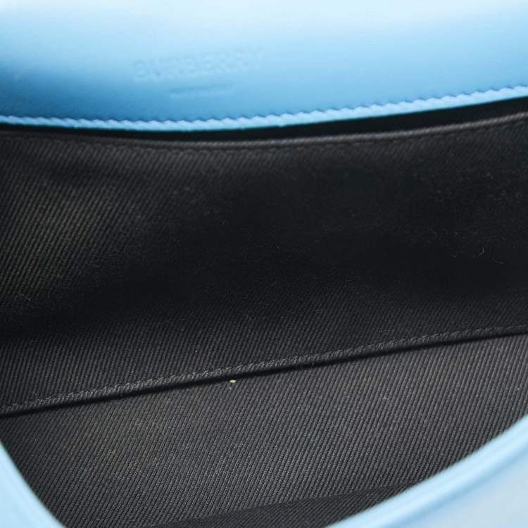 Pre Owned Burberry Sky Blue Quilted Leather Small Lola Chain Shoulder Bag