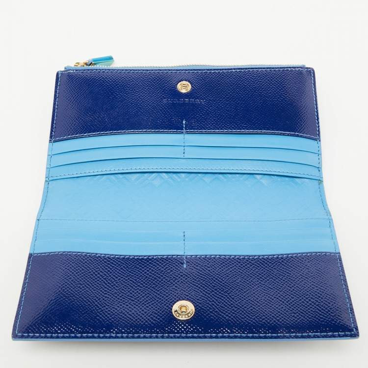 Pre Owned Burberry Blue Patent Leather Constantine Continental Wallet