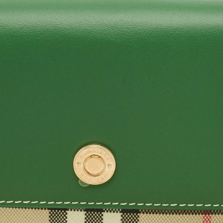 Pre Owned Burberry Green/Beige Housecheck Coated Canvas and Leather Lancaster Compact Wallet
