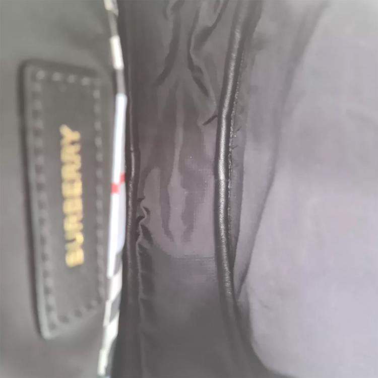 Pre Owned Burberry Louise Blue/Black Leather Shoulder Bag