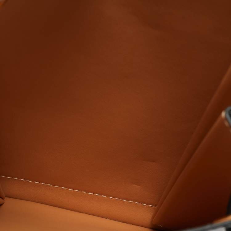 Pre Owned Burberry Black Leather Rivet Pouch Crossbody Bag