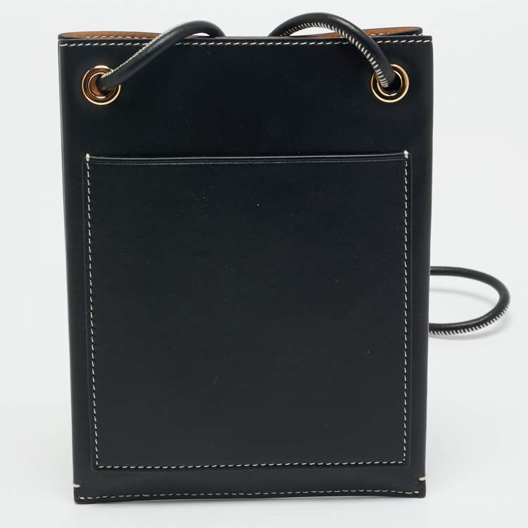 Pre Owned Burberry Black Leather Rivet Pouch Crossbody Bag