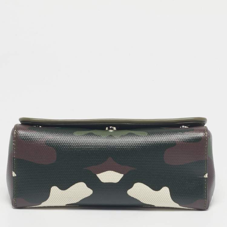 Pre Owned Burberry Green Camo Print Coated Canvas and Leather Hackberry Crossbody Bag