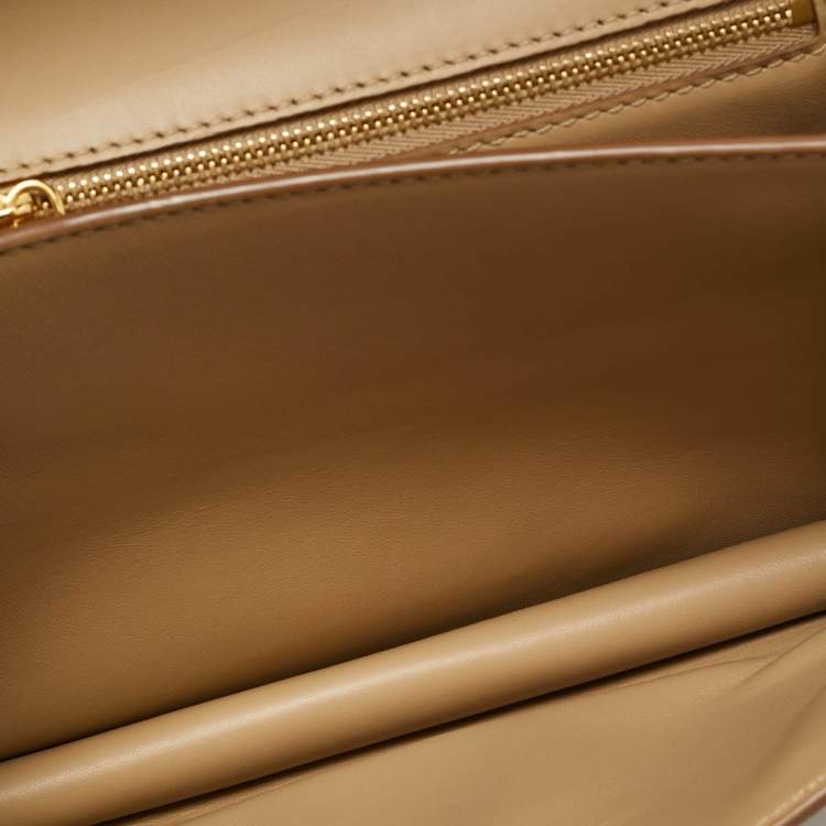 Pre Owned Burberry Beige Grain Leather Medium TB Shoulder Bag