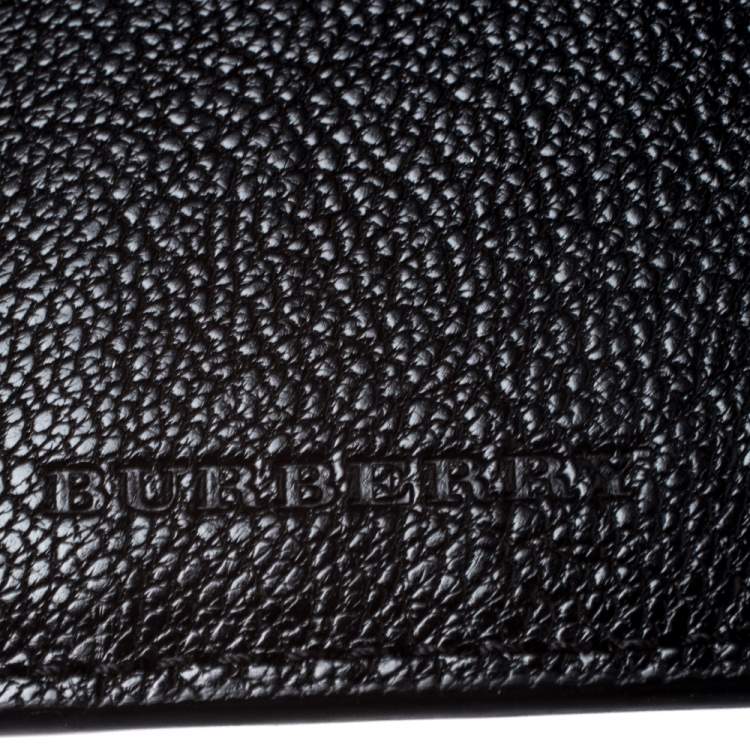 مملوكة مسبقًا Burberry Black/White Leather Alwyn Zip Card Holder