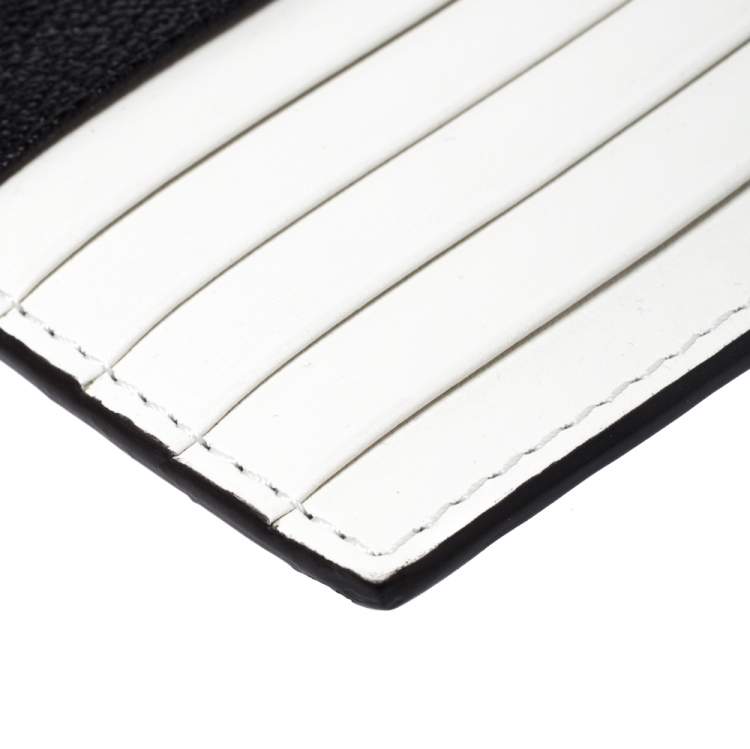 مملوكة مسبقًا Burberry Black/White Leather Alwyn Zip Card Holder