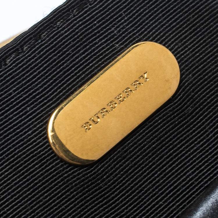 Pre Owned Burberry Grey Satin Crystal Embellished Pin Clutch