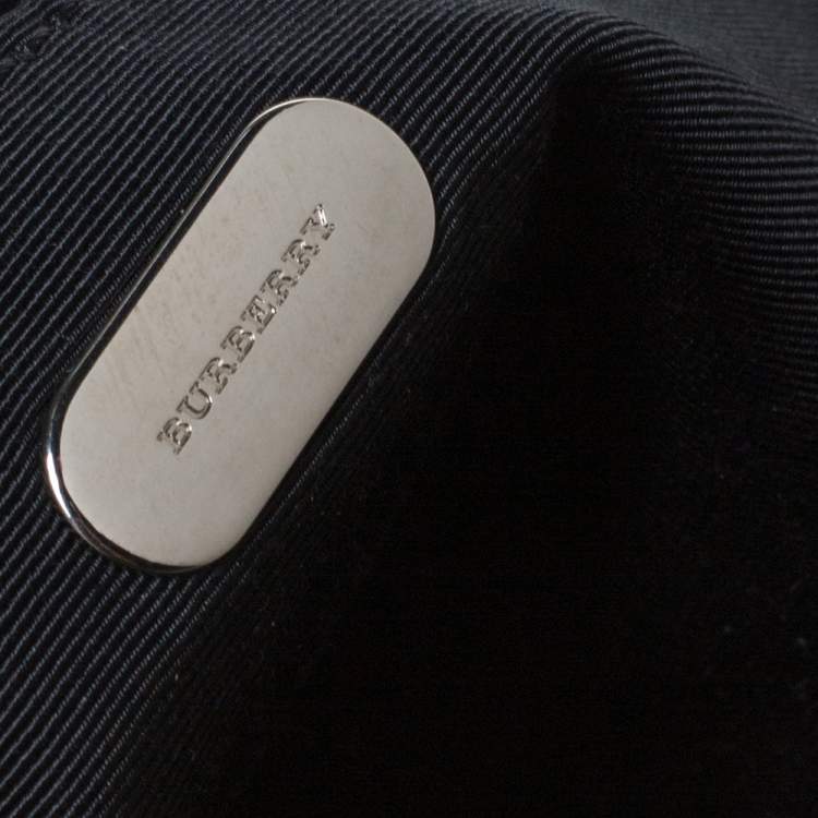 Pre Owned Burberry Black Leather Pin Clutch