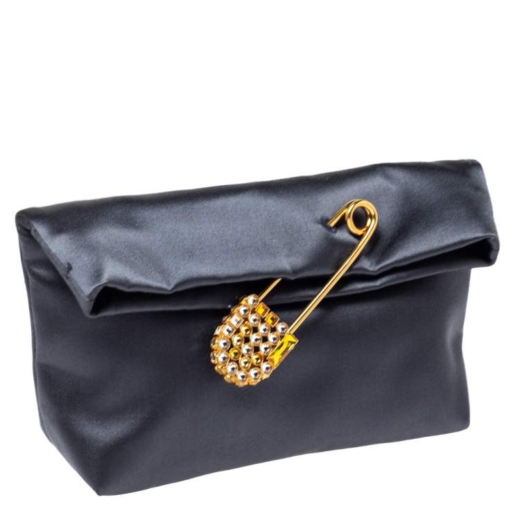 Pre Owned Burberry Grey Satin Crystal Embellished Pin Clutch