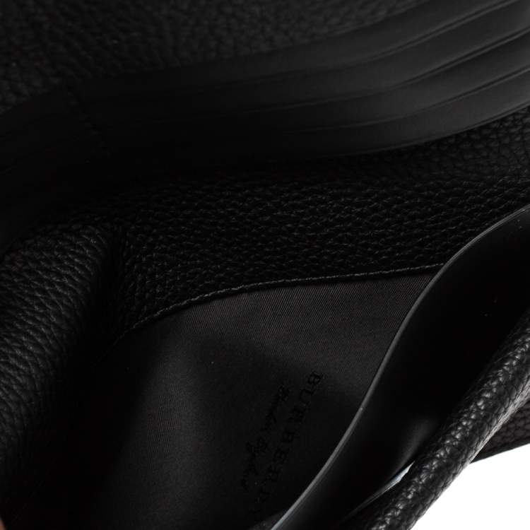 Pre Owned Burberry Black Leather Hastings Bifold Wallet