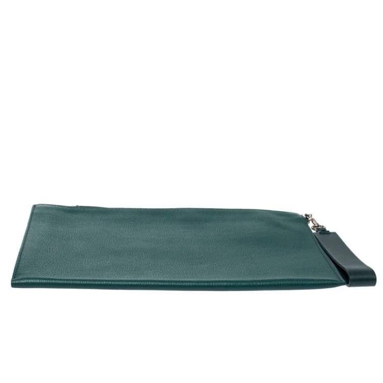 Pre Owned Burberry Dark Green Leather Edin Wristlet Clutch