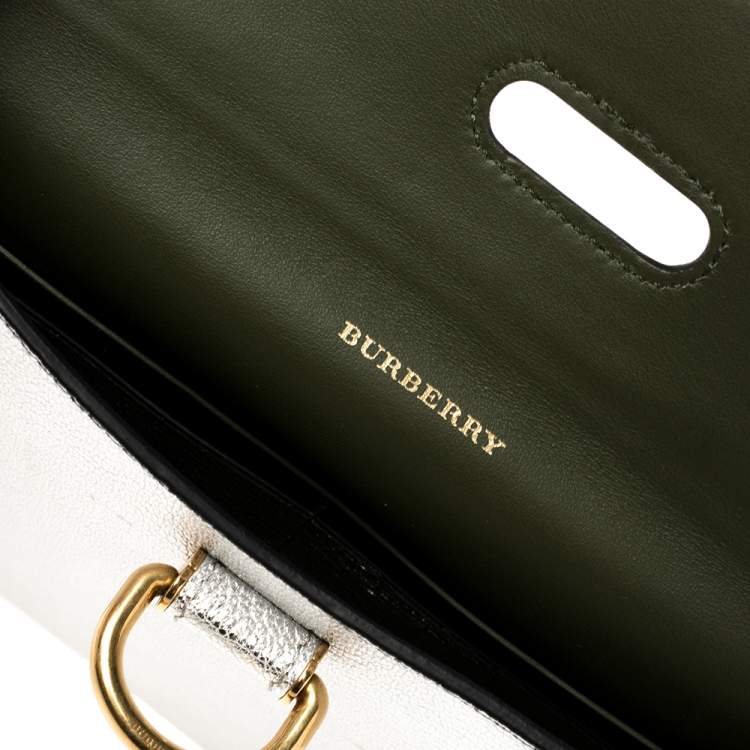 Pre Owned Burberry Metallic Silver Leather Patton Clutch