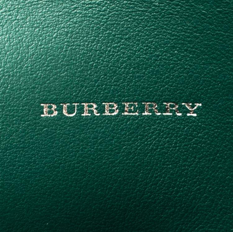 Pre Owned Burberry Black Grained Leather Pearson Clutch