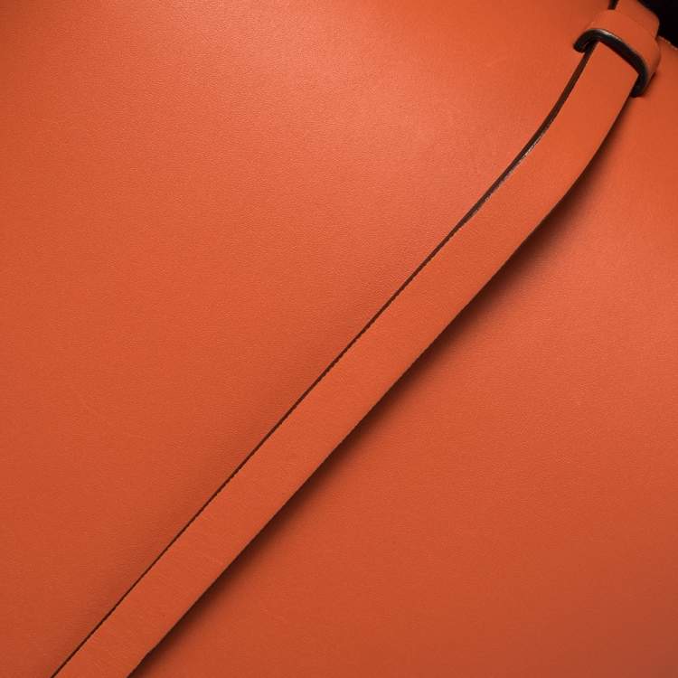Pre Owned Burberry Orange Leather Small Bucket Bag