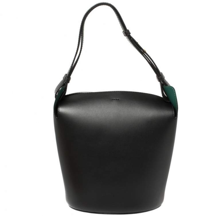 Pre Owned Burberry Black Medium Bucket Bag