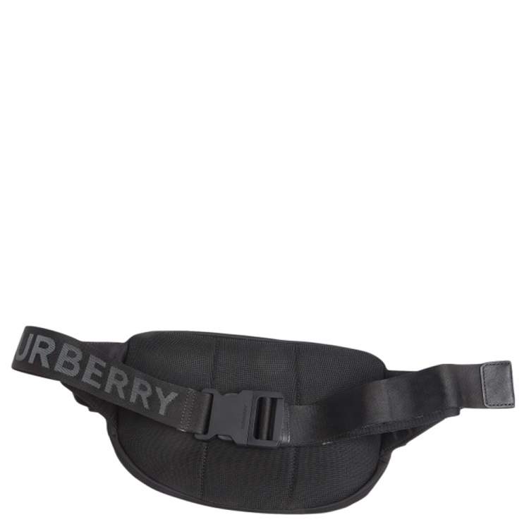 Pre Owned Burberry Black Logo Print Nylon and Leather Trim Bum Belt Bag