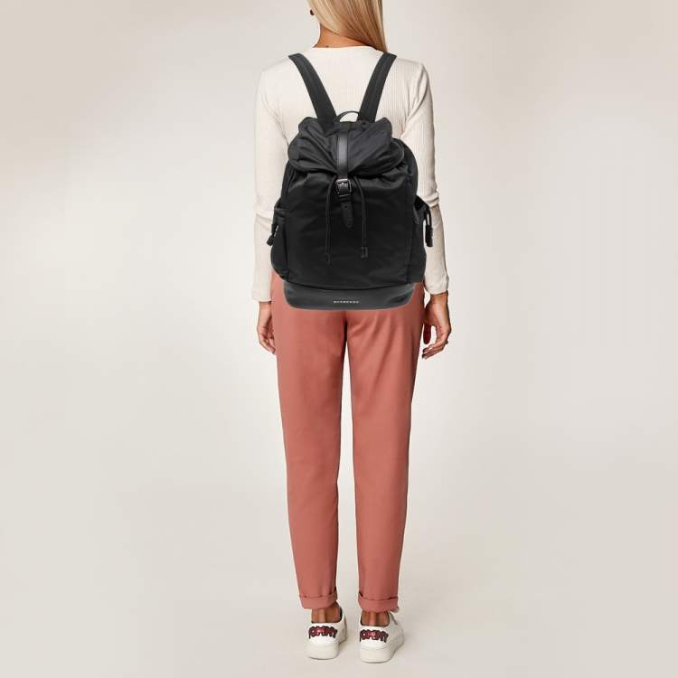 Burberry store watson backpack