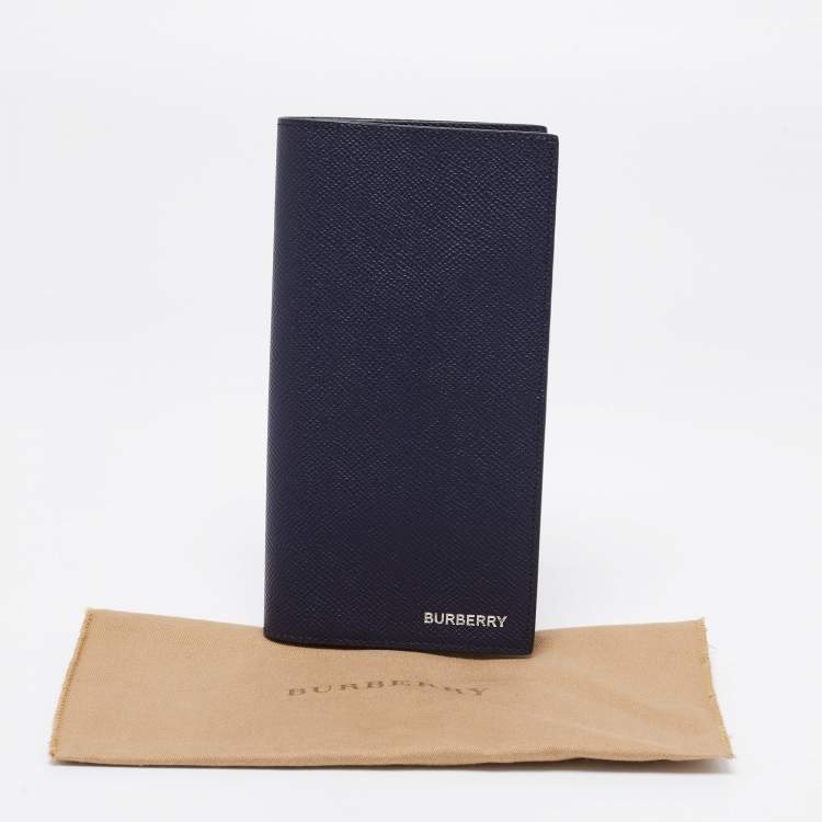 Pre Owned Burberry Navy Blue Grained Leather Cavendish Bifold Wallet
