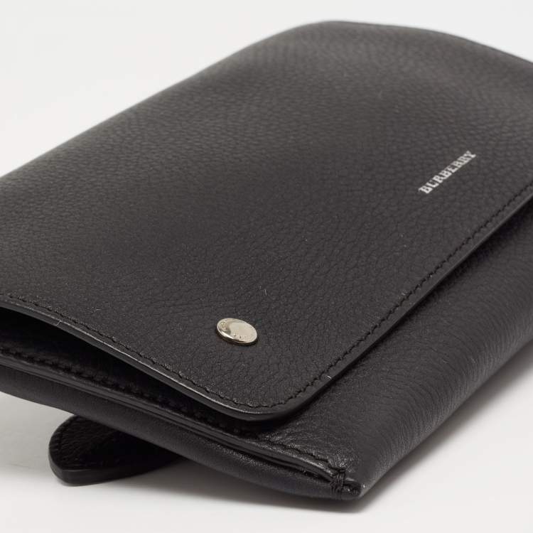 Pre Owned Burberry Black Grained Leather Pearson Clutch