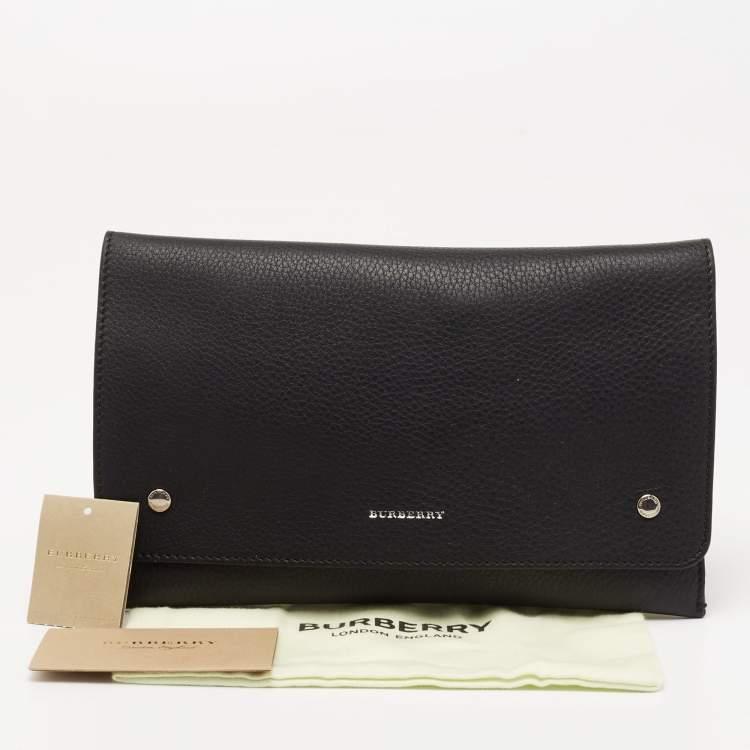 Pre Owned Burberry Black Grained Leather Pearson Clutch