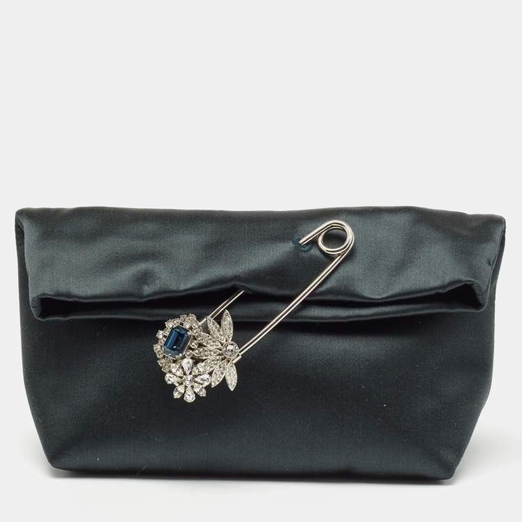 burberry pin clutch