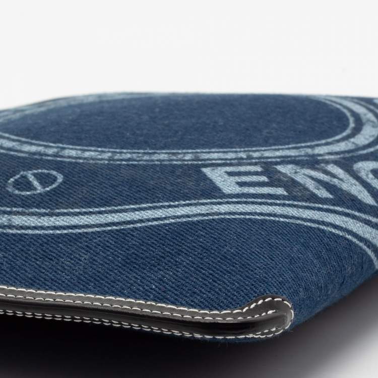 Pre Owned Burberry Blue/Black Denim And Leather Logo Graphic Zip Pouch