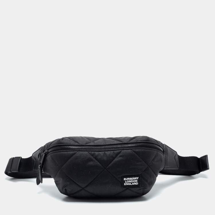 مملوكة مسبقًا Burberry Black Quilted Fabric Sonny Bum Bag
