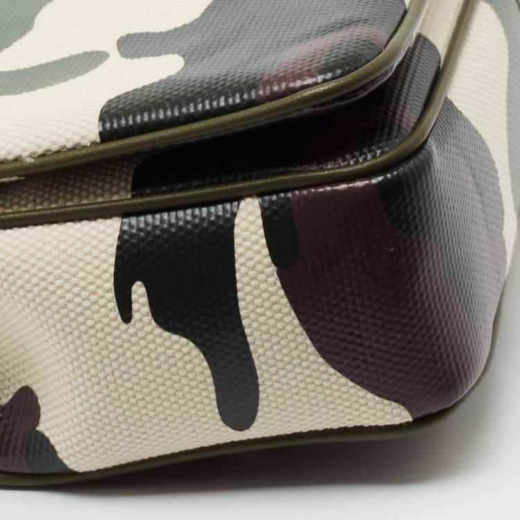 Pre Owned Burberry Green Camouflage Coated and Canvas Small Lola Shoulder Bag