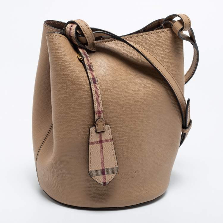 Pre Owned Burberry Brown Leather Crossbody Bucket Bag