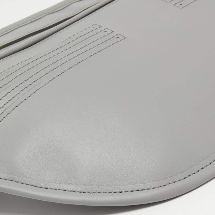 Pre Owned Burberry Grey Leather Brummell Belt Bag