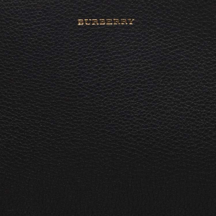 Pre Owned Burberry Black/Green Leather Large Zip Clutch