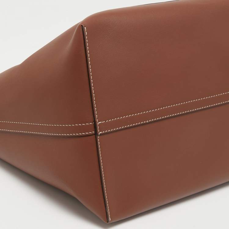 Pre Owned Burberry Tan Leather Medium Soft Pocket Tote