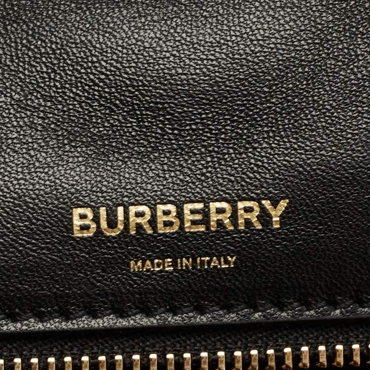 مملوكة مسبقًا Burberry Black Quilted Leather Small Olympia Shoulder Bag