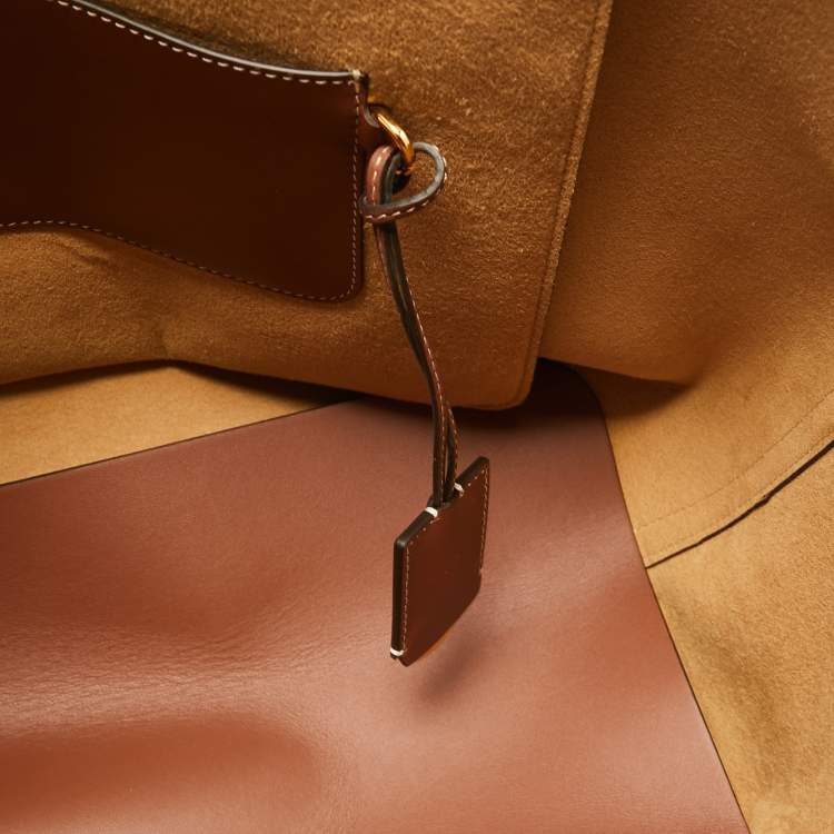 Pre Owned Burberry Tan Leather Medium Soft Pocket Tote