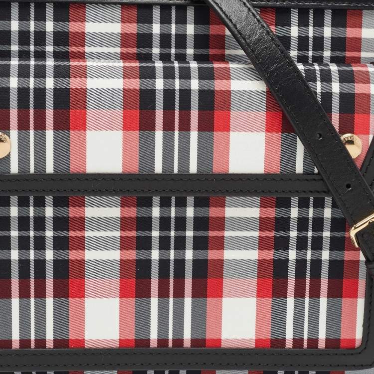 Pre Owned Burberry Black/Red Vintage Check Fabric and Leather Mini Pocket Bag