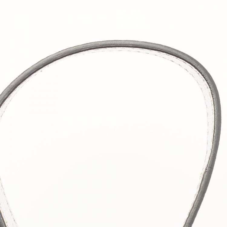 Pre Owned Burberry Silver Leather Penhurst Crossbody Bag