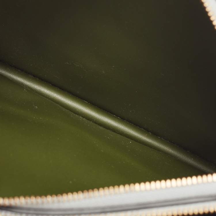 Pre Owned Burberry Silver Leather Penhurst Crossbody Bag