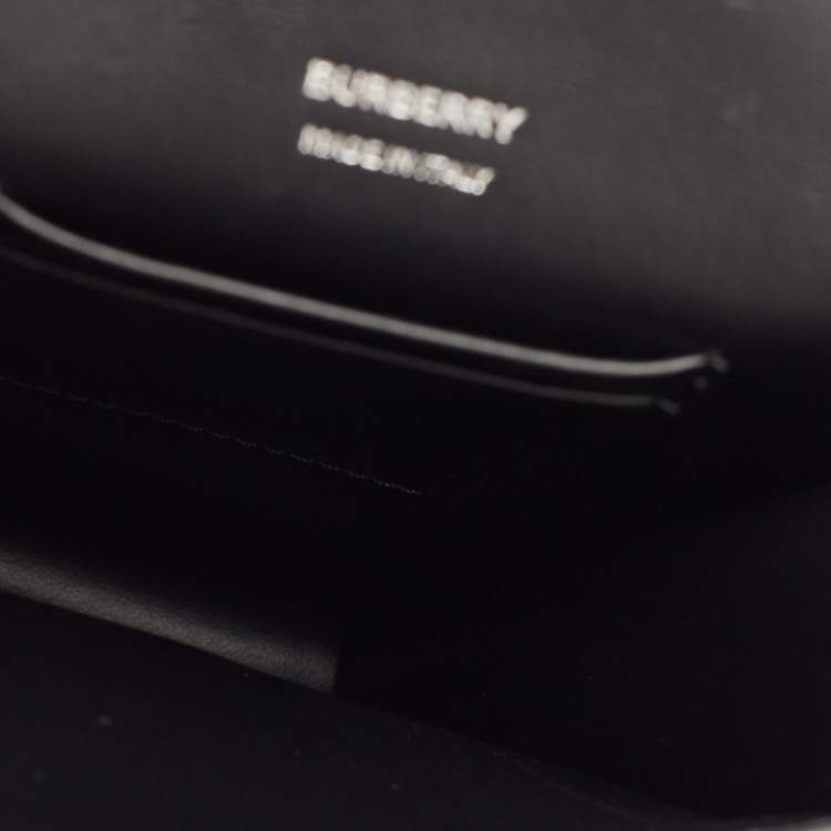 Pre Owned Burberry Black Leather Robin Crossbody Bag
