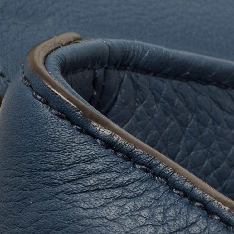 Pre Owned Burberry Blue Leather Large Pocket Messenger Bag
