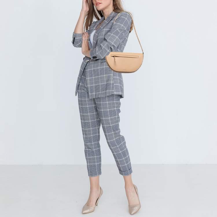 Pre Owned Burberry Beige Leather Small Studded Olympia Shoulder Bag