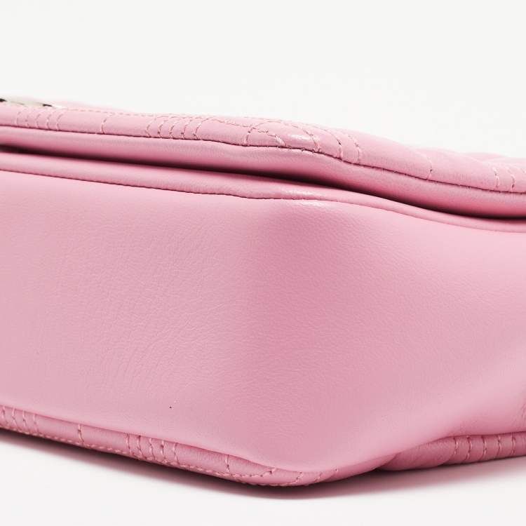 Pre Owned Burberry Light Pink Quilted Leather Small Lola Shoulder Bag